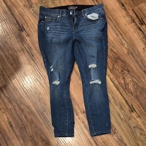 💙torrid Dark Blue Distressed Bombshell Skinny Jeans